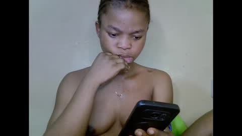 cherryxpussy online show from October 7, 2025, 12:02 pm