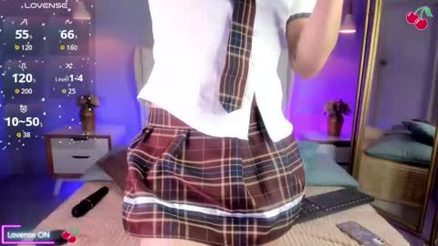 Matias online show from October 11, 2025, 8:51 pm