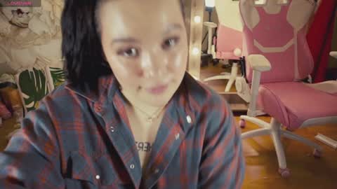 Snapshot of chery_lady22 chatting on February 8, 2025, 8:20 am Banny online show from February 8, 2025, 8:20 am