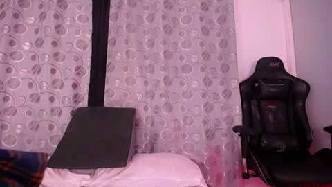 Snapshot of cherylfoster_ chatting on January 22, 2025, 12:06 am cherylfoster_ online show from January 22, 2025, 12:06 am