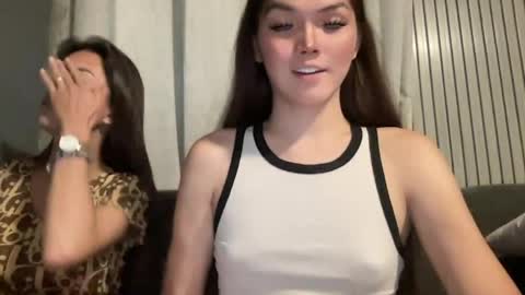 Snapshot of cheskahouston chatting on May 29, 2026, 4:54 am CHESKA not for free online show from May 29, 2026, 4:54 am