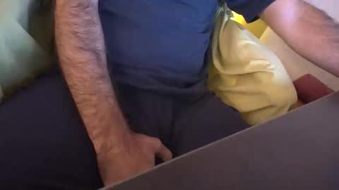 Ches Long online show from October 10, 2025, 3:33 pm