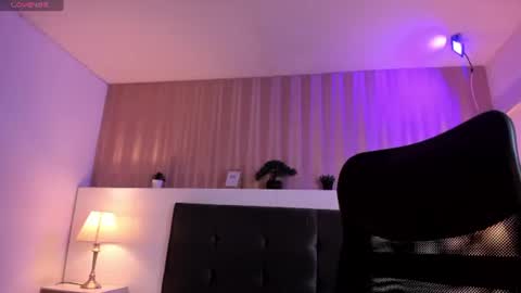 Snapshot of cheys_mast chatting on June 10, 2026, 9:03 pm Cheys online show from June 10, 2026, 9:03 pm