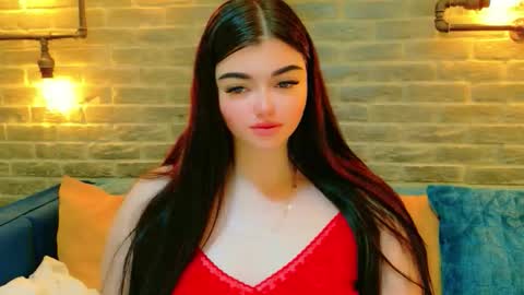 Snapshot of chiara_joy chatting on March 4, 2026, 8:09 am Chiara online show from March 4, 2026, 8:09 am