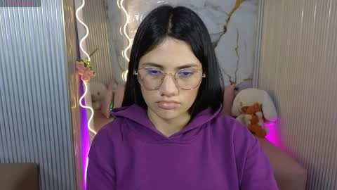 Snapshot of chiara_tay chatting on May 2, 2026, 6:57 pm Chiara online show from May 2, 2026, 6:57 pm
