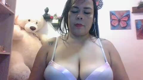 Snapshot of chiarafioree chatting on September 25, 2025, 8:45 pm ChiaraFioree online show from September 25, 2025, 8:45 pm