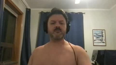 Snapshot of chicagoguy7183 chatting on December 22, 2025, 5:26 am chicagoguy7183 online show from December 22, 2025, 5:26 am
