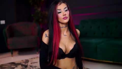 Cami online show from September 8, 2025, 9:25 pm