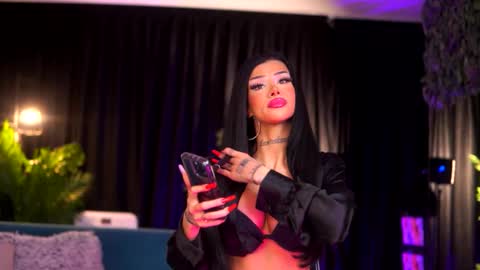 Snapshot of chicaora chatting on February 27, 2026, 10:32 pm Cami online show from February 27, 2026, 10:32 pm