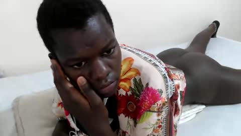 chichie_ online show from April 9, 2026, 9:15 am