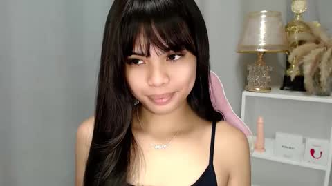 Snapshot of chictemptation_ chatting on April 29, 2026, 12:05 am CRISTINE3. online show from April 29, 2026, 12:05 am