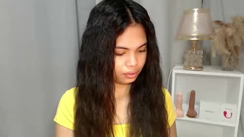 Snapshot of chictemptation_ chatting on May 27, 2026, 11:13 pm CRISTINE3. online show from May 27, 2026, 11:13 pm
