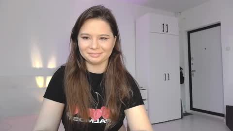 chiculya online show from April 8, 2026, 9:31 am