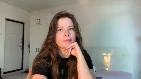 Snapshot of chiculya chatting on June 19, 2026, 2:21 pm chiculya online show from June 19, 2026, 2:21 pm