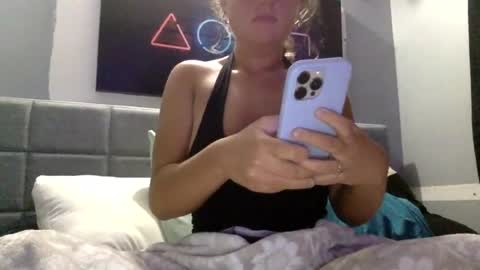 Snapshot of chiefg4200 chatting on July 15, 2026, 2:39 am chiefg4200 online show from July 15, 2026, 2:39 am