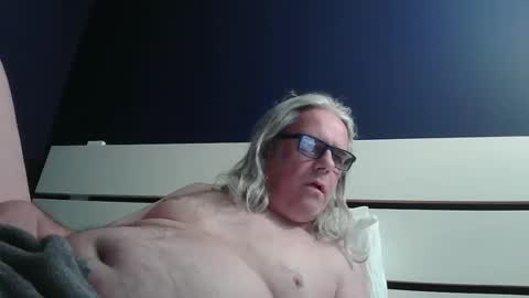 Snapshot of chiguitar chatting on March 27, 2026, 2:50 am chiguitar online show from March 27, 2026, 2:50 am