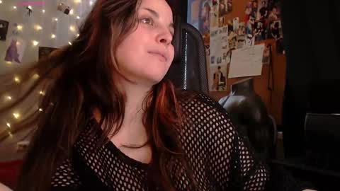 Snapshot of chill_saya chatting on October 9, 2025, 7:28 am Saya online show from October 9, 2025, 7:28 am