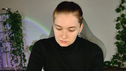 Bella online show from April 19, 2026, 5:18 am