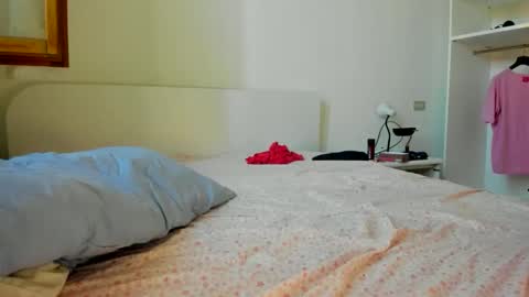 yoursensualparadise online show from September 30, 2025, 6:07 am