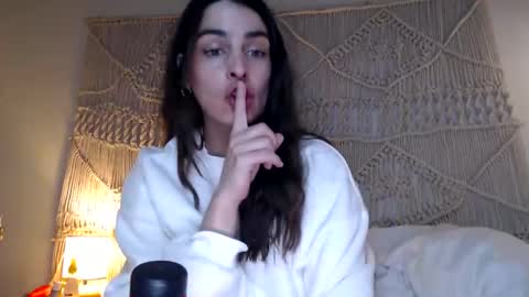 yoursensualparadise online show from March 16, 2026, 12:09 pm