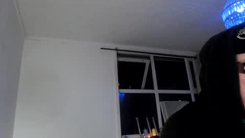 chinomanelli online show from October 30, 2025, 5:42 am