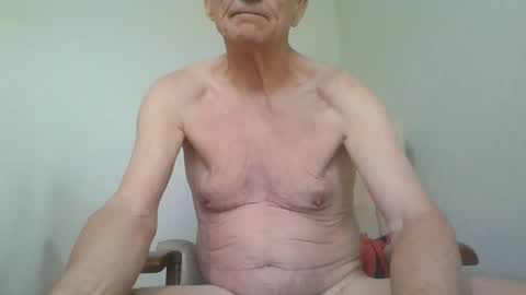 Snapshot of chipper341596 chatting on April 30, 2026, 7:58 am chipper341596 online show from April 30, 2026, 7:58 am