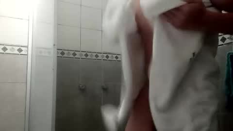 chispahot69 online show from November 19, 2025, 6:24 am