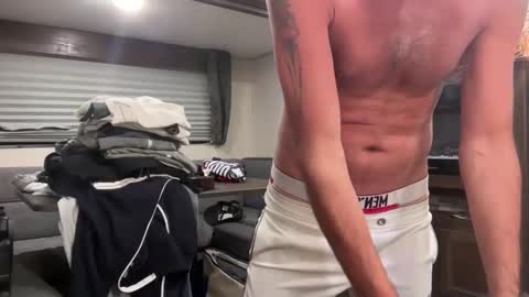 Snapshot of chitownaries82 chatting on October 5, 2025, 3:38 am Chitown Aries online show from October 5, 2025, 3:38 am