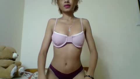 chloe9794 online show from November 23, 2025, 3:45 pm