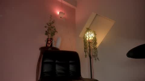 chloe_cooperr online show from October 18, 2025, 12:24 am