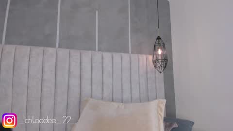 Chloe online show from February 1, 2025, 5:58 pm