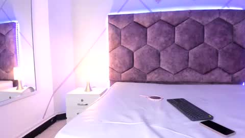 Snapshot of chloe_durand_ chatting on February 21, 2025, 10:59 pm chloe_durand_ online show from February 21, 2025, 10:59 pm