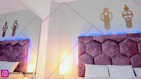 Snapshot of chloe_durand_ chatting on October 12, 2025, 8:13 am chloe_durand_ online show from October 12, 2025, 8:13 am