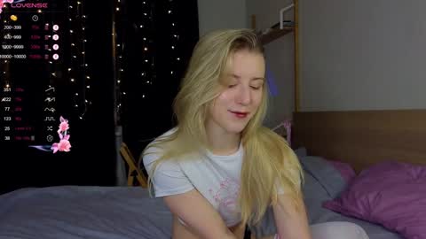 Snapshot of chloe_guidry chatting on January 12, 2025, 2:14 am Arianaa Mourrr online show from January 12, 2025, 2:14 am