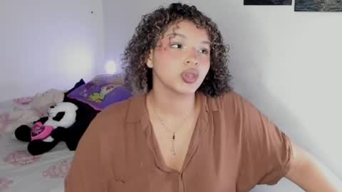 chloe_kisses online show from March 31, 2026, 12:05 pm