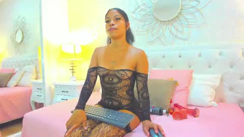 Snapshot of chloe_miller7 chatting on June 26, 2026, 4:06 am chloe miller7 online show from June 26, 2026, 4:06 am