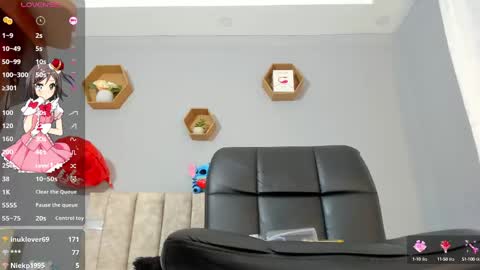 Chloe online show from February 26, 2025, 2:03 pm