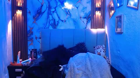 chloe_smith5 online show from February 27, 2026, 1:22 pm