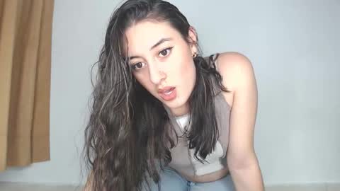 Chloe  online show from October 4, 2025, 9:57 pm