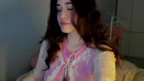 My name is Chloe Like my broadcast pls online show from May 7, 2026, 4:29 am