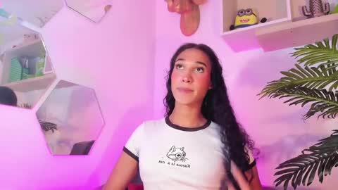 Chloe  online show from March 8, 2025, 8:25 pm