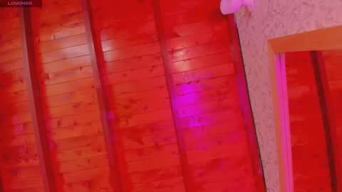 Chloee online show from September 13, 2025, 12:27 pm