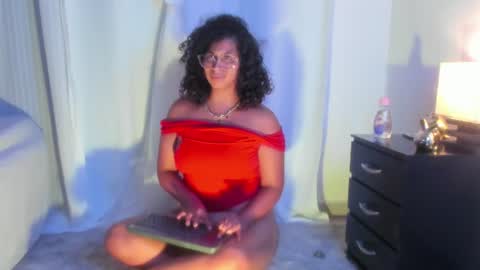 Chloe fixxx online show from July 1, 2026, 10:53 pm
