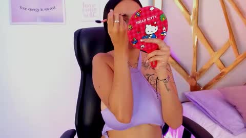 Snapshot of chloeharper_ chatting on December 3, 2025, 6:50 pm Chloe Harper online show from December 3, 2025, 6:50 pm