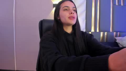Snapshot of chloeharper_ chatting on May 15, 2026, 11:50 am Chloe Harper online show from May 15, 2026, 11:50 am