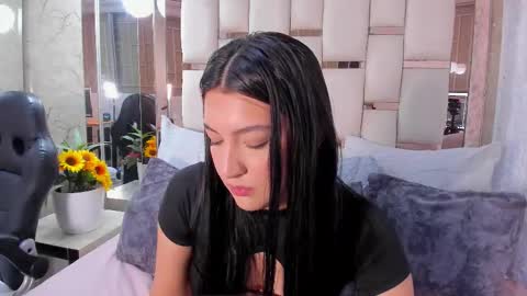 Chloe  online show from January 5, 2026, 10:46 pm