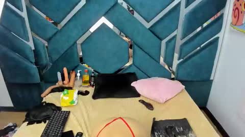 Snapshot of chloerose__ chatting on June 7, 2026, 2:48 am chloerose__ online show from June 7, 2026, 2:48 am
