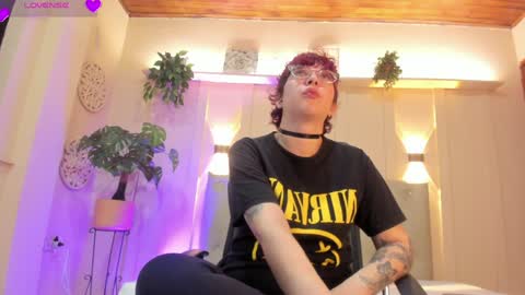 Chloe rosse online show from February 26, 2025, 1:21 am