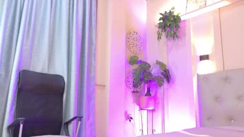 Chloe rosse online show from December 2, 2025, 1:11 am