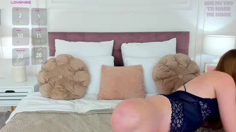 Chloe online show from January 19, 2025, 11:21 pm